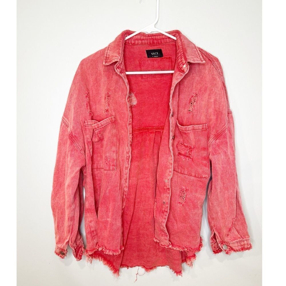 Vici distressed oversized denim shacket red - Picture 3 of 5